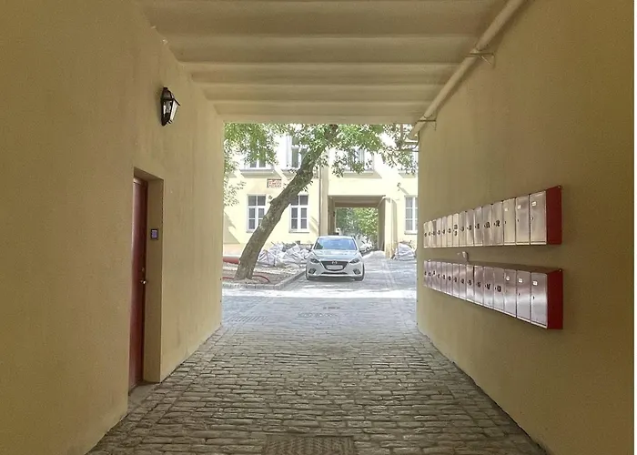 Modern Vilnius Old Town Apartment With Free Parking
